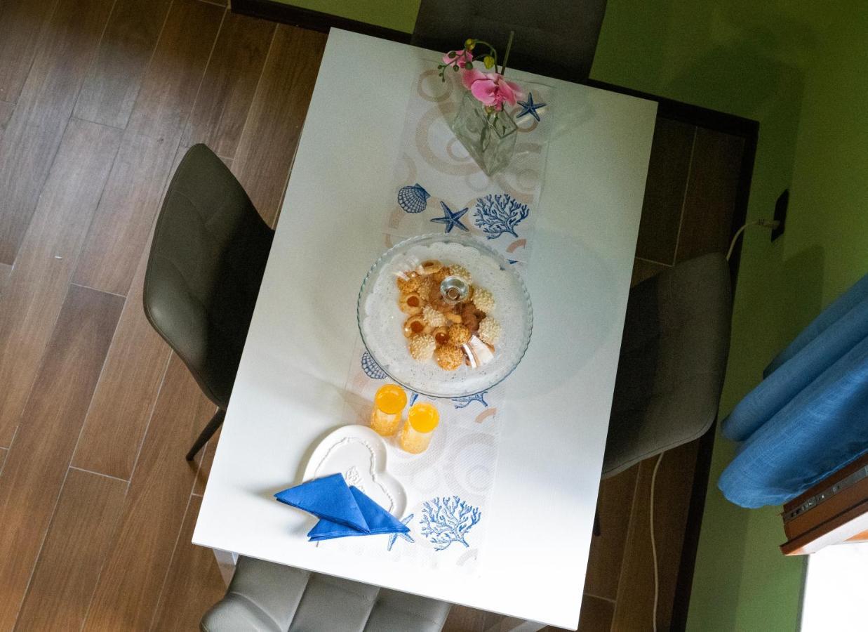 Ferienwohnung Casa "Positano" Da Ely - Salerno Centro Con Self Check-In Exterior foto